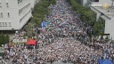 香港学生１万３千人が授業ボイコット 当局に抗議