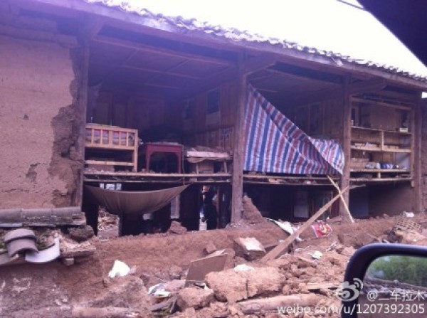 【写真報道】四川・雲南省の境で地震 3人死亡