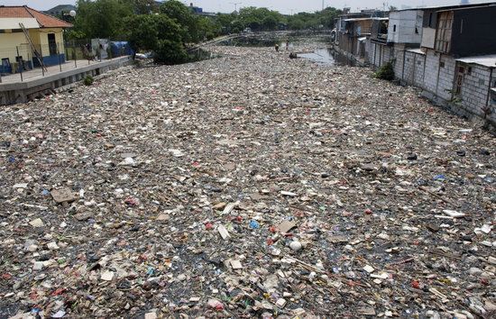 世界で最も汚い川