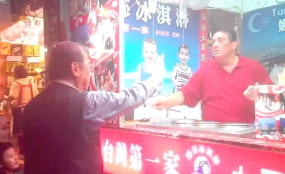台湾一人気のトルコアイス店の秘密