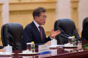訪中の文大統領への冷遇に韓国世論が大反撥